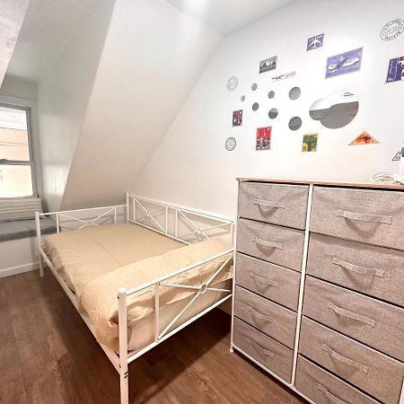 ביונה Classical Isbills Row House Close To Nyc מראה חיצוני תמונה
