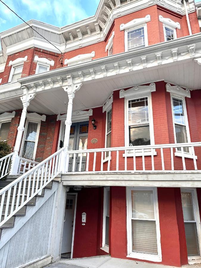 ביונה Classical Isbills Row House Close To Nyc מראה חיצוני תמונה